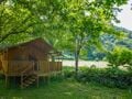 Cliquez pour découvrir toutes les photos de l'HÉBERGEMENT ! tente toile et bois - établissement Vodatent Pittoresque photo 1