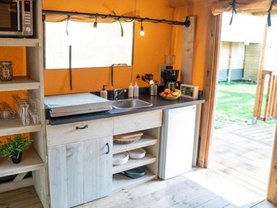 Cliquez pour découvrir toutes les photos de l'HÉBERGEMENT ! hébergement insolite - Vakantiehoeve Si-Es-An photo 3