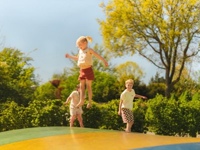 Cliquez pour découvrir toutes les photos de l'HÉBERGEMENT ! tente en toile et bois - Vakantiehoeve Si-Es-An photo 20