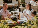 Camping Pas Cher vous présente avec son site Officiel campingpascher.fr, le Village vacances Vakantiehoeve Si-Es-An, situé sur la commune de Balkbrug dans le département Hardenberg (Overijssel) au Pays-bas. Le village vacances Vakantiehoeve Si-Es-An, vous présente un hébergement de type mini-maison avec climatisation et télévision. Le village vacances Vakantiehoeve Si-Es-An vous propose du lundi 04 janvier au lundi 11 janvier 2027 pour 7 nuits à 480€. Cette location propose 444 dates différentes pour réserver votre séjour. Découvrez également les 13 autres gammes d'hébergements du village vacances. Animation enfants, Aire de jeux enfants, Centre équestre, Golf, Structure gonflable enfants, Terrain de basketball, Terrain de football, Restaurant, Snack/Bar,... En savoir plus : cliquez-ICI.