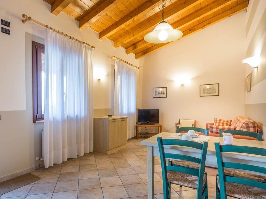 Camping Pas Cher vous présente avec son site Officiel campingpascher.fr, le Camping Glamping Tenuta Regina, situé sur la commune de Palazzolo Dello Stella dans le département Udine (Frioul Vénétie Julienne) en Italie. Le camping Glamping Tenuta Regina vous propose un hébergement de type appartement de 50 m² avec climatisation. L'établissement vous propose 5 autres types d'hébergements. Découvrez tous nos séjours à petits prix dans la commune et aux alentours de Palazzolo Dello Stella du département : Udine (Frioul Vénétie Julienne). Piscine extérieure, Restaurant,... En savoir plus : cliquez-ICI.