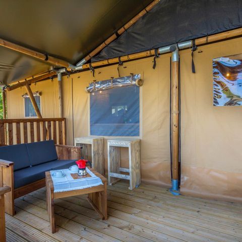 Cliquez pour découvrir toutes les photos de l'HÉBERGEMENT ! tente toile et bois - Glamping Tenuta Regina photo 4