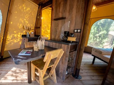 Cliquez pour découvrir toutes les photos de l'HÉBERGEMENT ! tente - Lago Idro Glamping Boutique photo 4