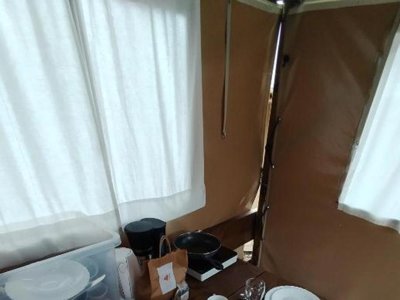 Cliquez pour découvrir toutes les photos de l'HÉBERGEMENT ! hébergement insolite - Sivinos Boutique photo 5