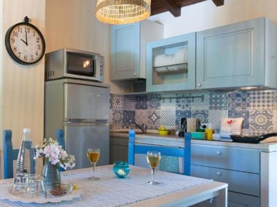 Cliquez pour découvrir toutes les photos de l'HÉBERGEMENT ! appartement - Sivinos Boutique photo 2