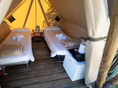 Cliquez pour découvrir toutes les photos de l'HÉBERGEMENT ! tente - Sivinos Boutique photo 3