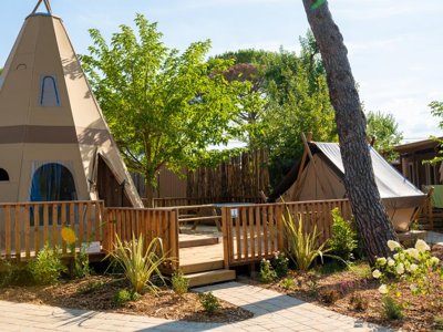 Cliquez pour découvrir toutes les photos de l'HÉBERGEMENT ! tente - Trasimeno Glamping Resort photo 8
