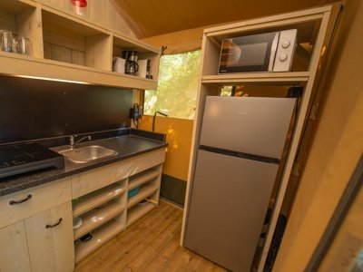 Cliquez pour découvrir toutes les photos de l'HÉBERGEMENT ! tente - Trasimeno Glamping Resort photo 4