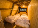 Cliquez pour découvrir toutes les photos de l'HÉBERGEMENT ! tente en toile et bois - camping Trasimeno Glamping Resort photo 4