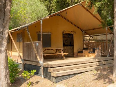 Cliquez pour découvrir toutes les photos de l'HÉBERGEMENT ! tente en toile et bois - Vallicella Glamping Resort photo 7