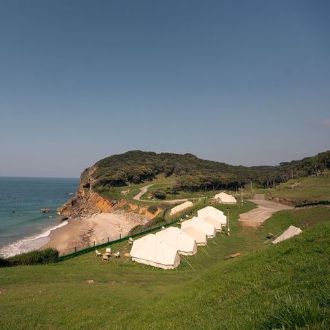 Cliquez pour découvrir toutes les photos de l'HÉBERGEMENT ! tente toile et bois - Kampaoh Las Arenas photo 2