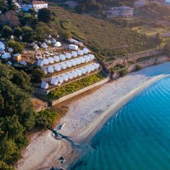 Camping Pas Cher vous présente avec son site Officiel campingpascher.fr, le Établissement Kampaoh Ria De Vigo, situé sur la commune de Pontevedra dans le département Pontevedra (Galice) en Espagne. L'établissement Kampaoh Ria De Vigo vous propose un hébergement de type tente toile et bois. L'établissement vous propose 9 autres types d'hébergements. Découvrez tous nos séjours à petits prix dans la commune et aux alentours de Pontevedra du département : Pontevedra (Galice).... En savoir plus : cliquez-ICI.
