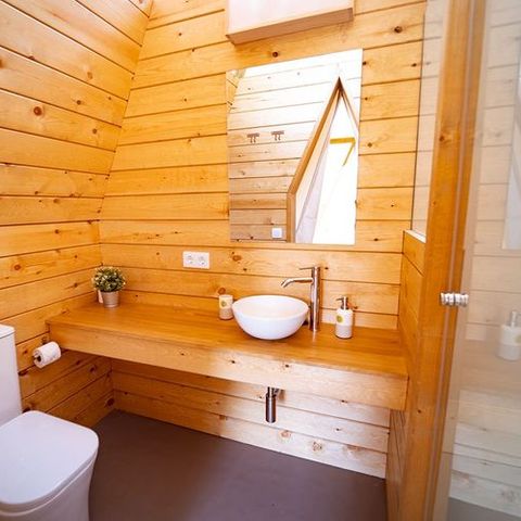 Cliquez pour découvrir toutes les photos de l'HÉBERGEMENT ! tente toile et bois - Kampaoh Cova Negra photo 3