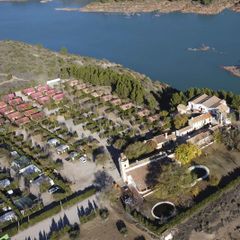 Camping Pas Cher vous présente avec son site Officiel campingpascher.fr, le Établissement Kampaoh Kikopark Rural, situé sur la commune de Contreras dans le département Valence (Région De Valence) en Espagne. L'établissement Kampaoh Kikopark Rural vous propose un hébergement de type tente toile et bois. L'établissement vous propose 3 autres types d'hébergements. Découvrez tous nos séjours à petits prix dans la commune et aux alentours de Contreras du département : Valence (Région De Valence).... En savoir plus : cliquez-ICI.