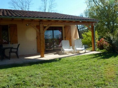 Cliquez pour découvrir toutes les photos de l'HÉBERGEMENT ! villa - Village De Montmarsis photo 2