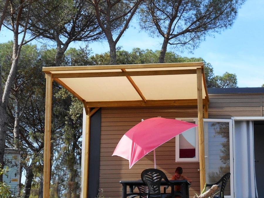 Camping Pas Cher vous présente avec son site Officiel campingpascher.fr, le Camping Tikayan Les Cigales classé 5 étoiles, situé sur la commune de Le Muy dans le département Var (Provence Alpes Côte D'azur) en France. Le camping Tikayan Les Cigales, vous présente un hébergement de type mobil-home de 24 m² pour 3 personnes avec climatisation et télévision. Le camping Tikayan Les Cigales vous proposeun séjour PAS CHER avec une REMISEdu dimanche 14 juin au dimanche 21 juin 2026, en promotion à -50% pour 7 nuits à 315 € au lieu de 630,0 € soit une Économie de 315 €. Cette location propose 26 dates différentes pour réserver votre séjour. Découvrez également les 28 autres gammes d'hébergements du camping. Les Avis clients pour le Camping Tikayan Les Cigales sont de 7 sur 10. Mer, Parc aquatique, Piscine extérieure, Animations familiales, Club ados, Club enfants, Aire de jeux enfants, Canoë-kayak, Court de tennis, Ping-pong, Plongée, Pétanque, Randonnée, Salle de jeux vidéo, Ski nautique, Terrain de volley-ball, Terrain multisports, Voile, Bar, Dépôt de pain, Plats à emporter, Restaurant, Snack/Bar, Supermarché,... En savoir plus : cliquez-ICI.