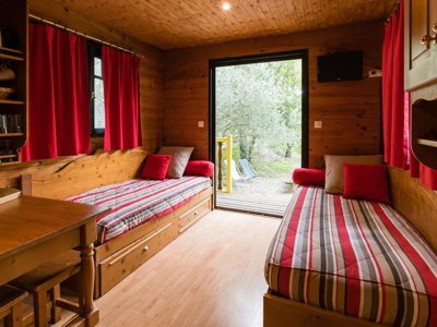 Cliquez pour découvrir toutes les photos de l'HÉBERGEMENT ! lodge - Domaine Saint Cerice photo 3