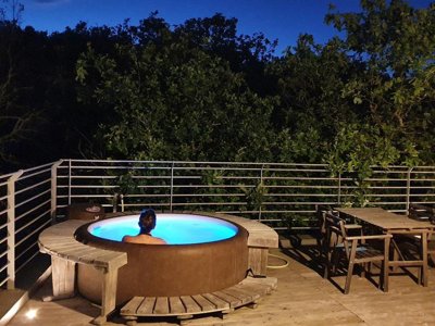 Cliquez pour découvrir toutes les photos de l'HÉBERGEMENT ! lodge - Domaine Saint Cerice photo 2