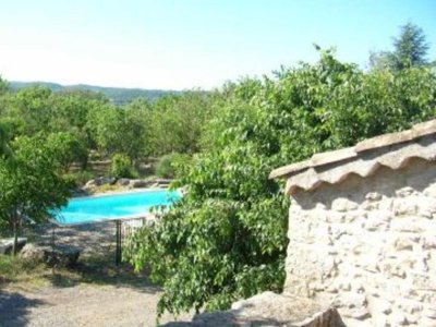 Cliquez pour découvrir toutes les photos de l'HÉBERGEMENT ! maison de campagne - Domaine Saint Cerice photo 7