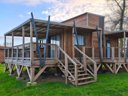 Cliquez pour découvrir toutes les photos de l'HÉBERGEMENT ! chalet - camping Domaine De Sainte Montaine photo 3