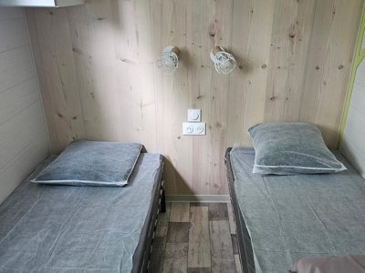 Cliquez pour découvrir toutes les photos de l'HÉBERGEMENT ! mobil-home - Le Barutel photo 4