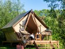 Camping Pas Cher vous présente avec son site Officiel campingpascher.fr, le Camping Le Barutel classé 3 étoiles, situé sur la commune de Meyras dans le département Ardèche (Rhône Alpes) en France. Le camping Le Barutel, vous présente un hébergement de type tente de 11 m². Le camping Le Barutel vous propose du sam. 25 avril au sam. 02 mai 2026 pour 7 nuits à 210€. Cette location propose 124 dates différentes pour réserver votre séjour. Découvrez également les 8 autres gammes d'hébergements du camping. Les Avis clients pour le Camping Le Barutel sont de 7 sur 10. Piscine chauffée, Piscine extérieure, Animations familiales, Club enfants, Aire de jeux enfants, Canoë-kayak, Ping-pong, Pétanque, Randonnée, Salle de jeux vidéo, Dépôt de pain, Snack/Bar, Supermarché, Épicerie,... En savoir plus : cliquez-ICI.