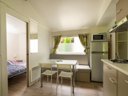 Cliquez pour découvrir toutes les photos de l'HÉBERGEMENT ! mobil-home - camping Le Barutel photo 2