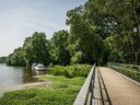 Camping Pas Cher vous présente avec son site Officiel campingpascher.fr, le Camping Du Lion D'Angers, situé sur la commune de Le Lion D'angers dans le département Maine-et-loire (Pays De La Loire) en France. Le camping Du Lion D'Angers vous propose un hébergement de type mobil-home. L'établissement vous propose un autre type d'hébergement. Découvrez tous nos séjours à petits prix dans la commune et aux alentours de Le Lion D'angers du département : Maine-et-loire (Pays De La Loire). Les Avis clients pour le Camping Du Lion D'Angers sont excellents avec une note moyenne de 8 sur 10. Cyclisme,... En savoir plus : cliquez-ICI.