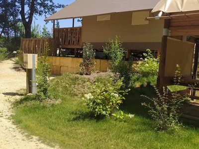 Cliquez pour découvrir toutes les photos de l'ÉTABLISSEMENT ! camping Dordogne Les Cinq Châteaux photo 14