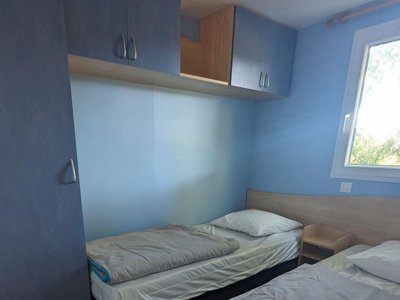 Cliquez pour découvrir toutes les photos de l'HÉBERGEMENT ! mobil-home - Dordogne Les Cinq Châteaux photo 4