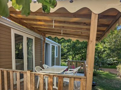 Cliquez pour découvrir toutes les photos de l'HÉBERGEMENT ! mobil-home - Dordogne Les Cinq Châteaux photo 9