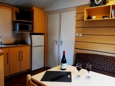 Cliquez pour découvrir toutes les photos de l'HÉBERGEMENT ! mobil-home - La Roucateille photo 6