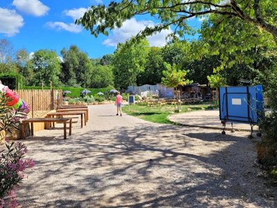 Cliquez pour découvrir toutes les photos de l'ÉTABLISSEMENT ! camping La Roucateille photo 4