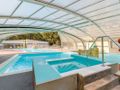 Camping Pas Cher vous présente avec son site Officiel campingpascher.fr, le Établissement Kampaoh Les Sables D'Olonnes, situé sur la commune de Les Sables D'olonne dans le département Vendée (Pays De La Loire) en France. L'établissement Kampaoh Les Sables D'Olonnes vous propose un hébergement de type tente toile et bois. L'établissement vous propose 3 autres types d'hébergements. Découvrez tous nos séjours à petits prix dans la commune et aux alentours de Les Sables D'olonne du département : Vendée (Pays De La Loire).... En savoir plus : cliquez-ICI.