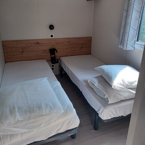 Cliquez pour découvrir toutes les photos de l'HÉBERGEMENT ! mobilhome - Les Iles photo 4