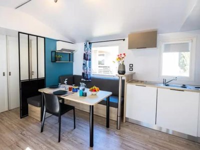 Cliquez pour découvrir toutes les photos de l'HÉBERGEMENT ! mobil-home - De L' Arquet photo 5