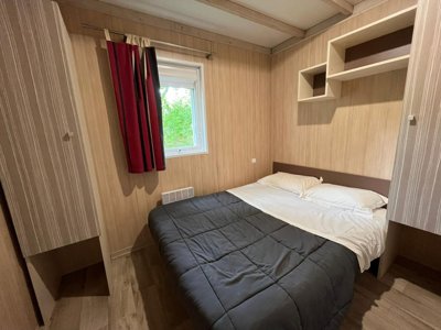 Cliquez pour découvrir toutes les photos de l'HÉBERGEMENT ! chalet - Domaine De L'Entrelacs photo 7