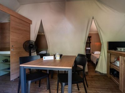 Cliquez pour découvrir toutes les photos de l'HÉBERGEMENT ! tente - Les Couleurs De La Coubre photo 3