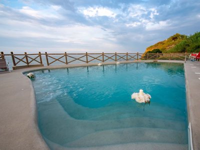 Cliquez pour découvrir toutes les photos de l'ÉTABLISSEMENT ! établissement Ripari Di Giobbe photo 2